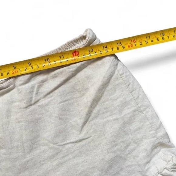 Women's Cream Ruffle Hem Skirt - Picture 4 of 7